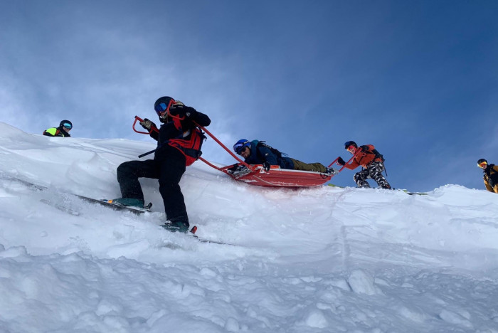 CMFP Costa équipe l’ANPSP en matériel pour leurs formations des pisteurs secouristes