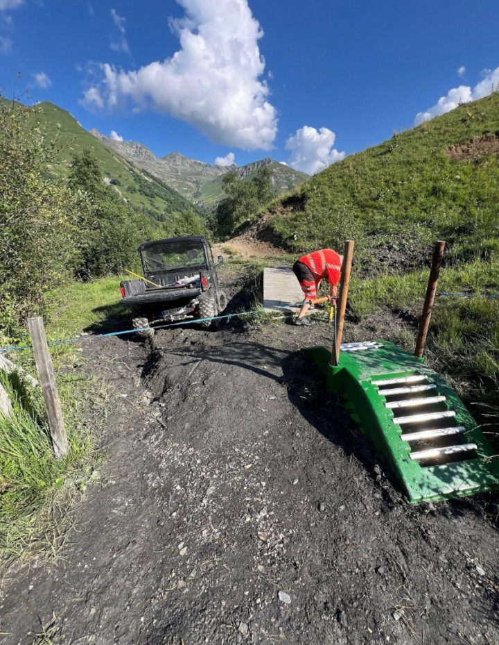 Passage pâturage ou canadien pour piéton et VTT